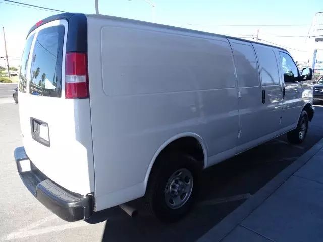 2021 Chevrolet Express Base