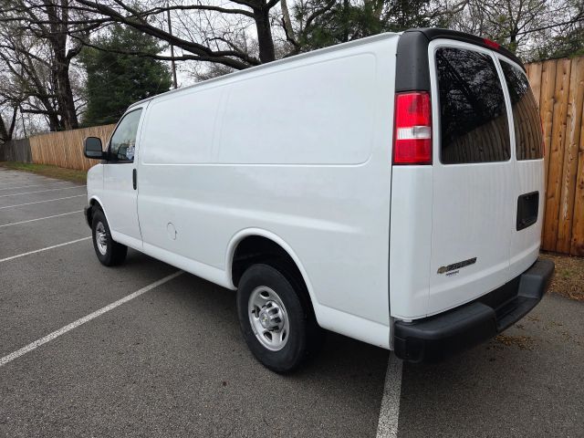 2021 Chevrolet Express Base