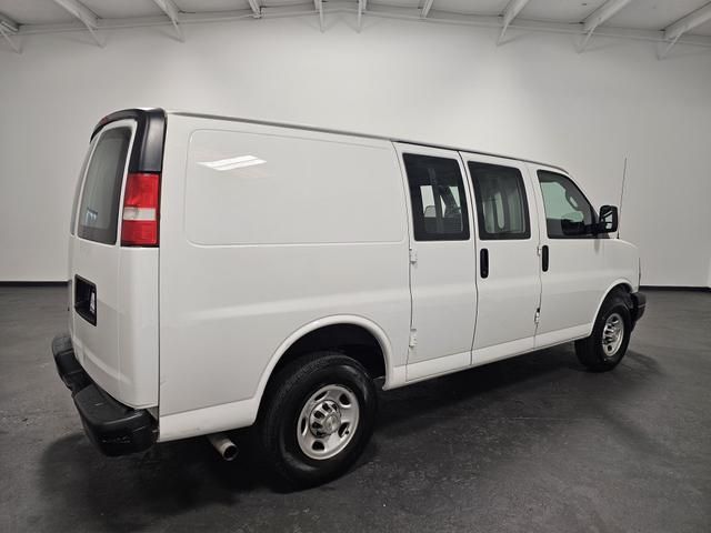 2021 Chevrolet Express Base