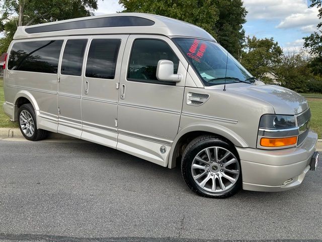 2021 Chevrolet Express LS