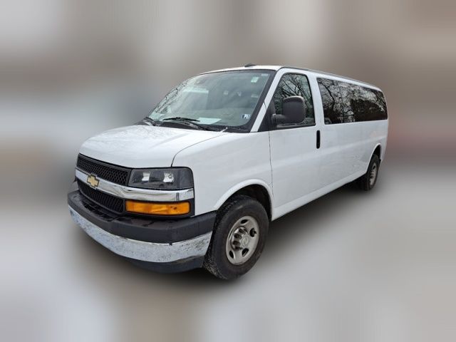 2021 Chevrolet Express LT