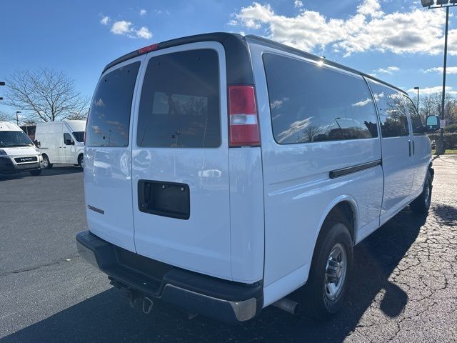 2021 Chevrolet Express LT