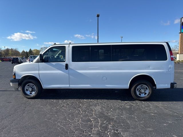 2021 Chevrolet Express LT