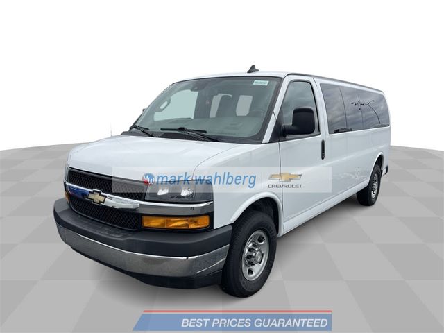 2021 Chevrolet Express LT