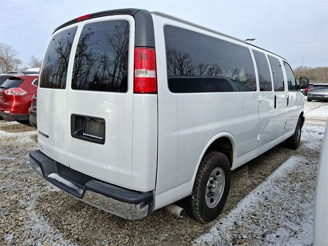 2021 Chevrolet Express LT