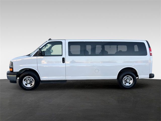 2021 Chevrolet Express LT