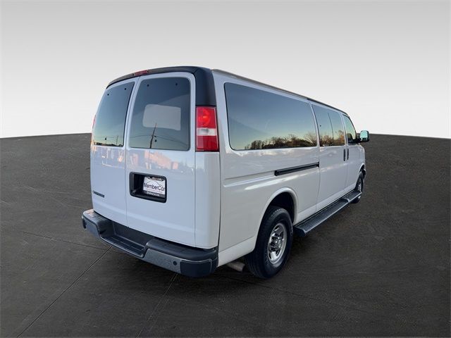 2021 Chevrolet Express LT