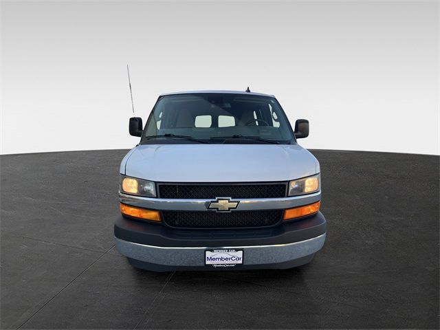 2021 Chevrolet Express LT