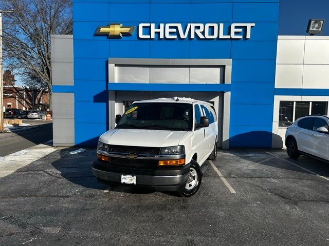 2021 Chevrolet Express LT