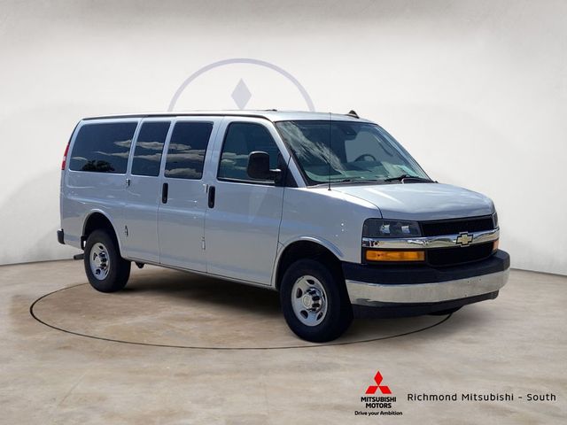 2021 Chevrolet Express LT