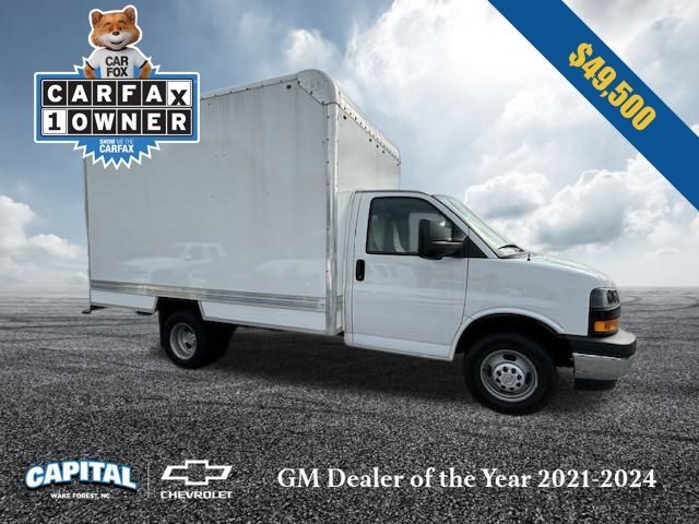 2021 Chevrolet Express Base