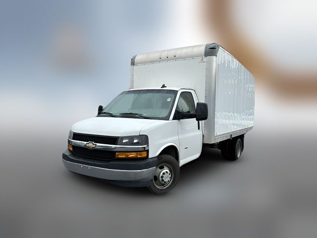 2021 Chevrolet Express Base