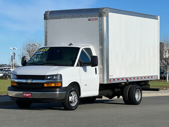 2021 Chevrolet Express Base