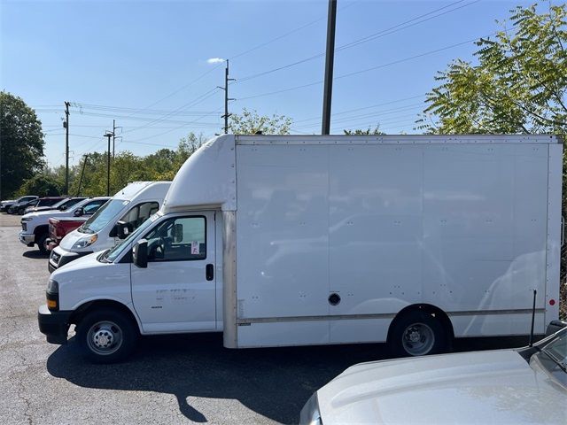 2021 Chevrolet Express Base