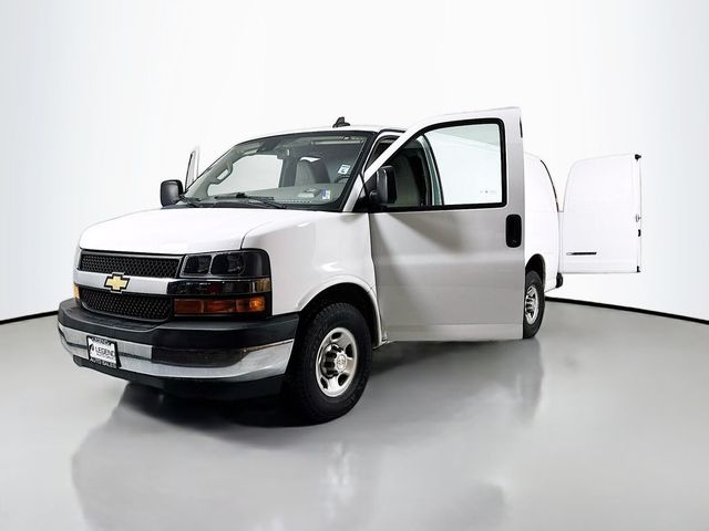 2021 Chevrolet Express Base