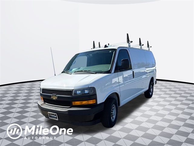 2021 Chevrolet Express Base