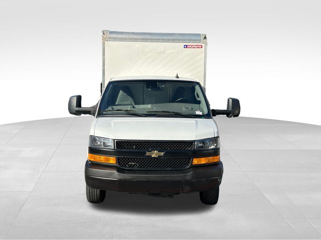 2021 Chevrolet Express Base