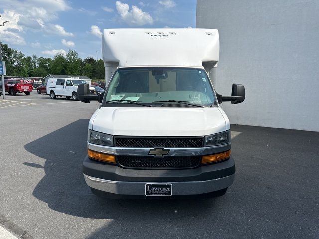 2021 Chevrolet Express Base