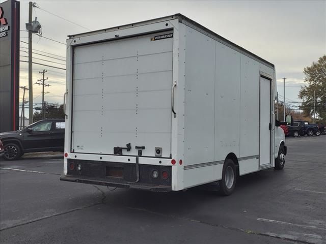 2021 Chevrolet Express Base