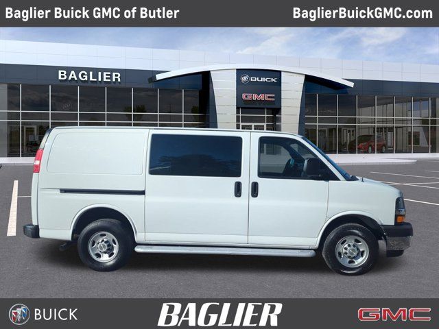 2021 Chevrolet Express Base