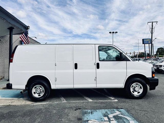 2021 Chevrolet Express Base
