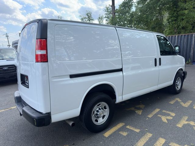 2021 Chevrolet Express Base