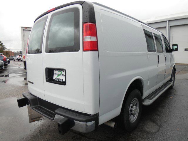 2021 Chevrolet Express Base