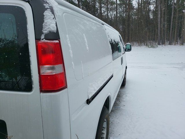 2021 Chevrolet Express Base