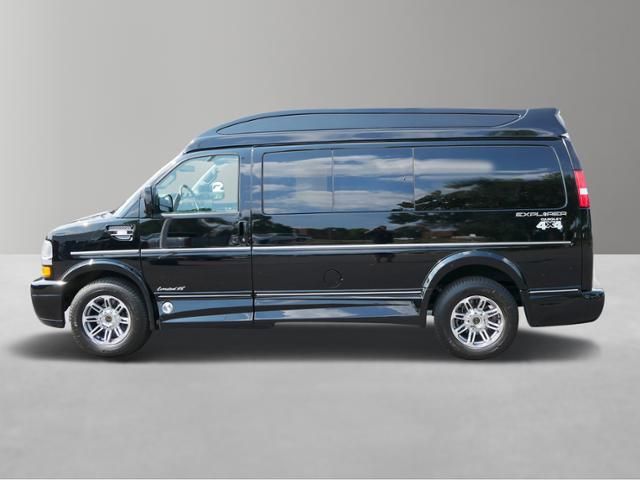 2021 Chevrolet Express Base