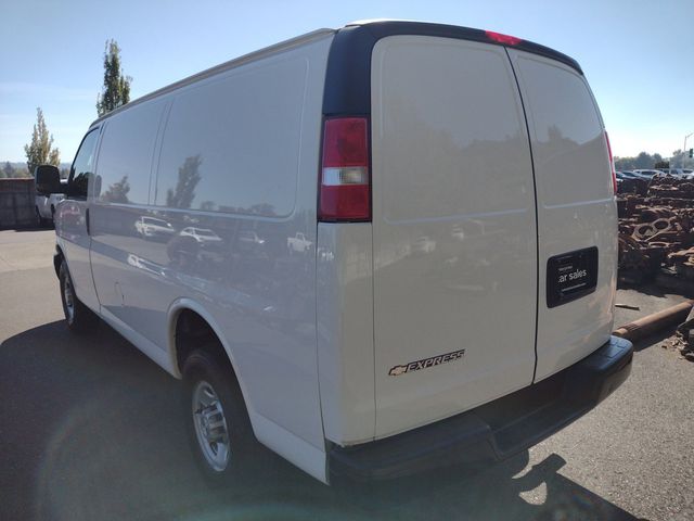 2021 Chevrolet Express Base