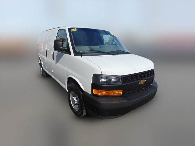 2021 Chevrolet Express Base