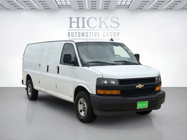2021 Chevrolet Express Base