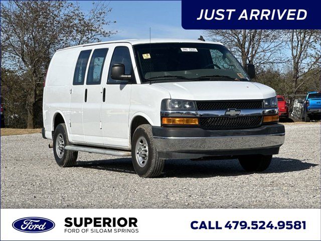 2021 Chevrolet Express Base