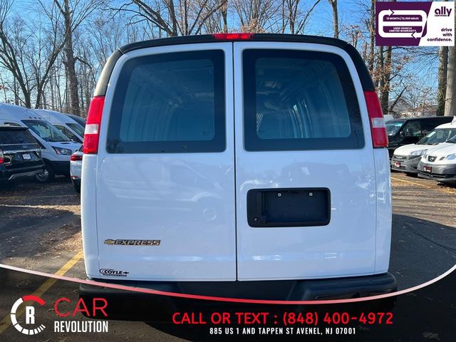 2021 Chevrolet Express Base