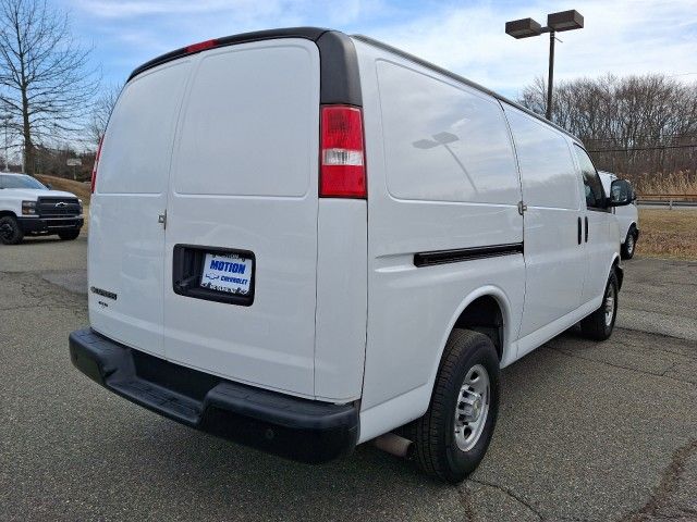 2021 Chevrolet Express Base