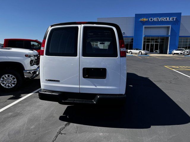 2021 Chevrolet Express Base