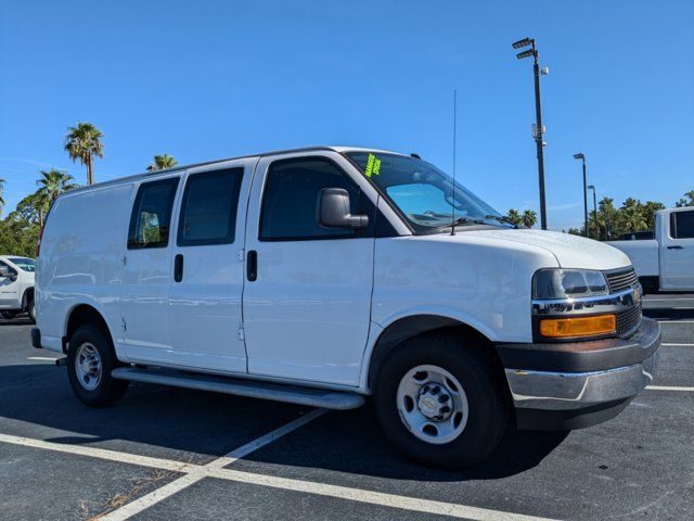 2021 Chevrolet Express Base