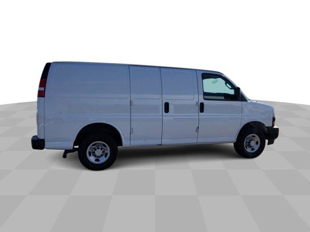 2021 Chevrolet Express Base