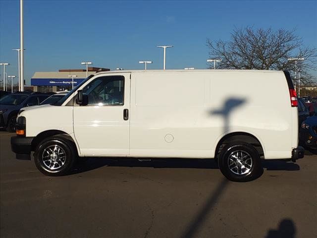 2021 Chevrolet Express Base