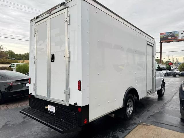 2021 Chevrolet Express Base