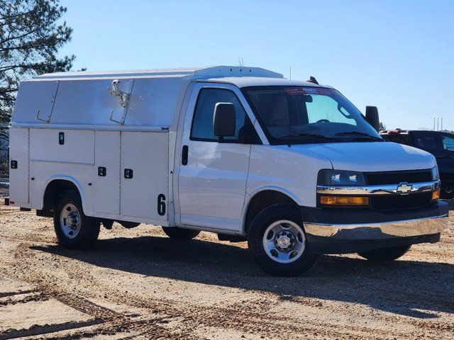 2021 Chevrolet Express Base