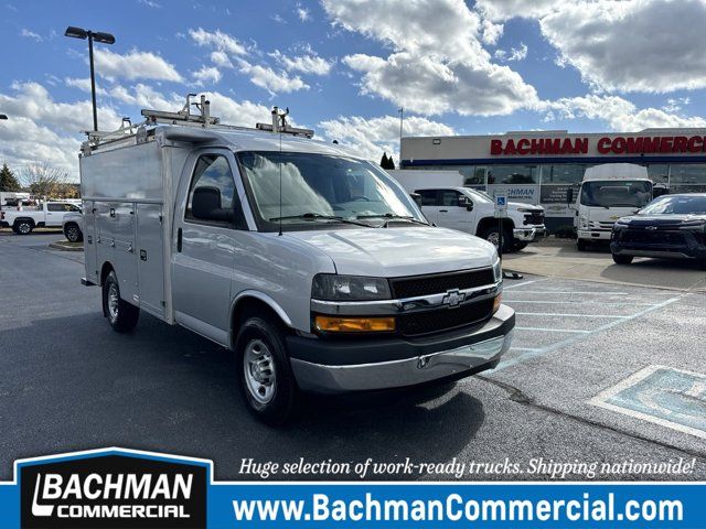 2021 Chevrolet Express Base