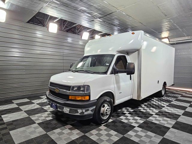 2021 Chevrolet Express Base