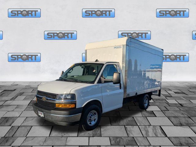 2021 Chevrolet Express Base