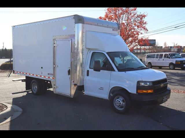 2021 Chevrolet Express Base