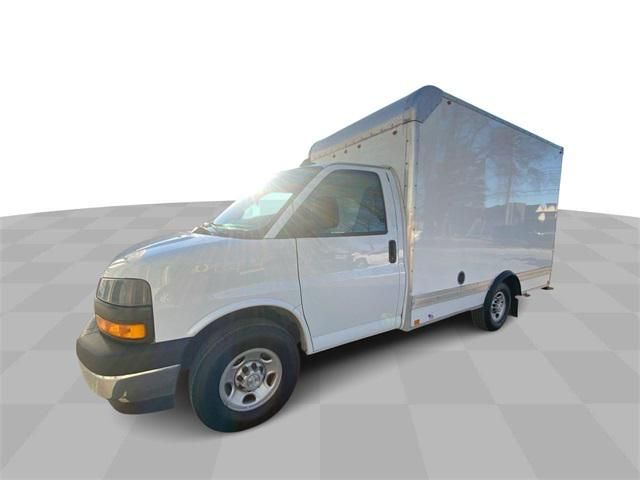 2021 Chevrolet Express Base