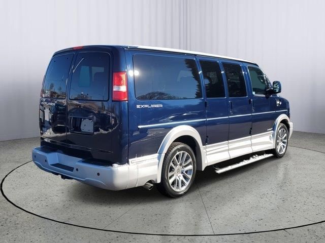 2021 Chevrolet Express LS