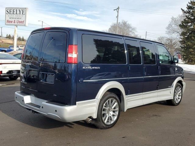 2021 Chevrolet Express LS