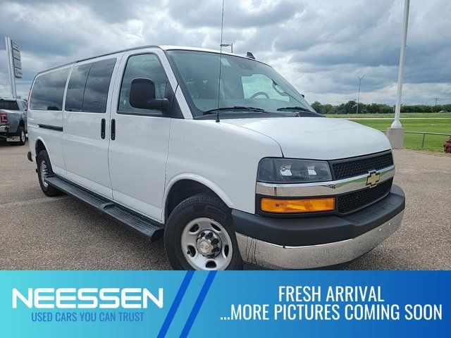 2021 Chevrolet Express LT