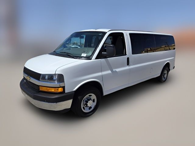 2021 Chevrolet Express LT